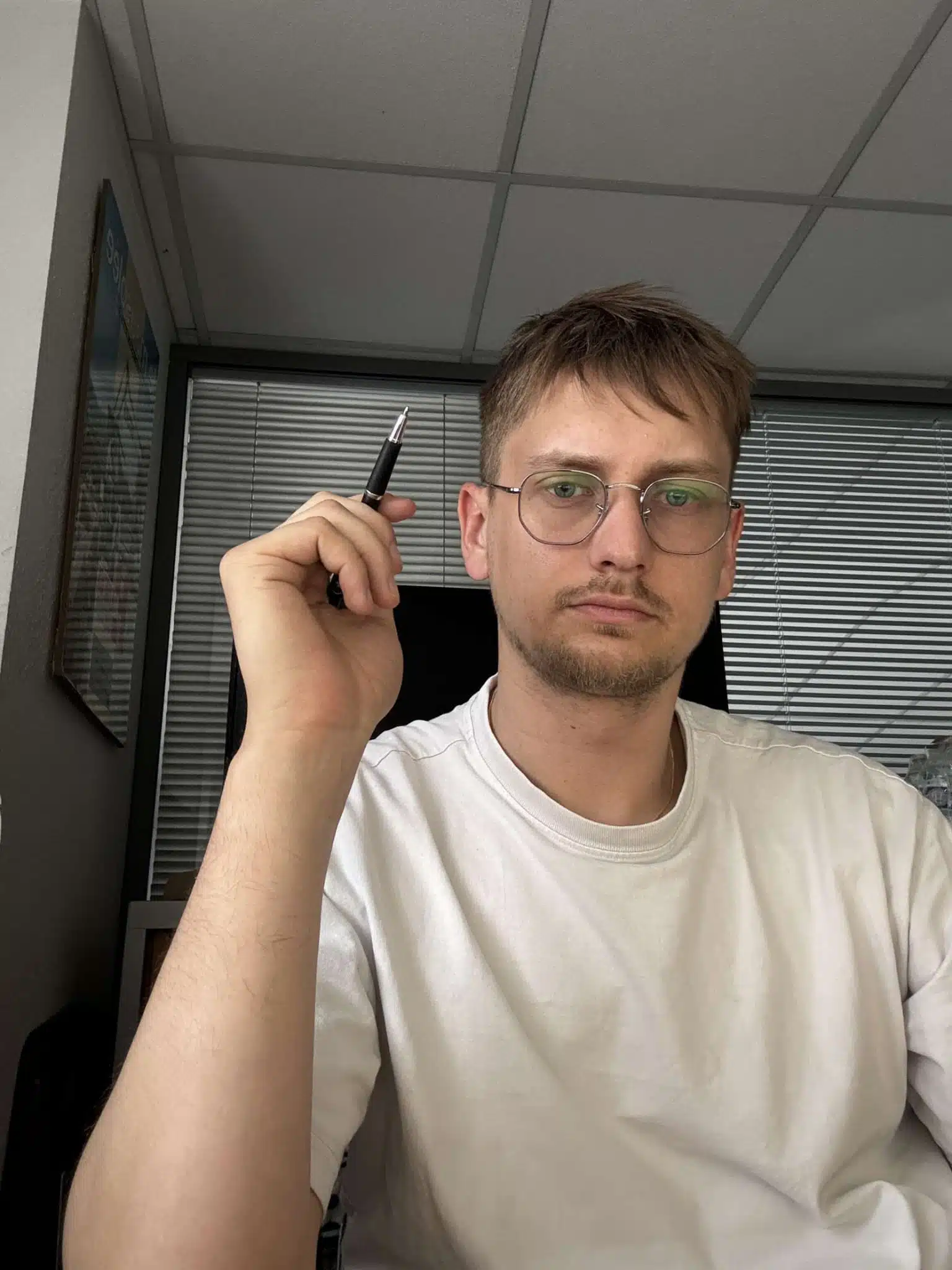 Photo portrait de Gaëtan Stangl étudiant en Master MCMD à l'Esgm & Proformat - Pigier Mulhouse