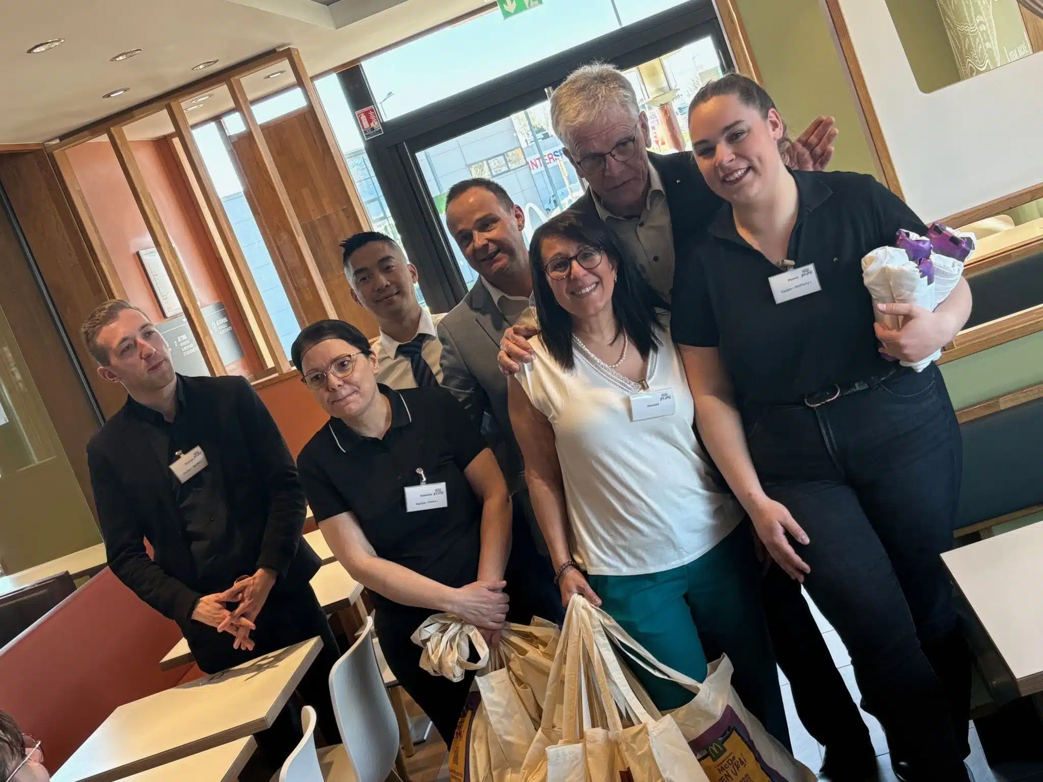 Immersion chez McDonald's qui prennent chaque année des étudiants dans le domaine du commerce que ce soit en BTS, Licence ou Master