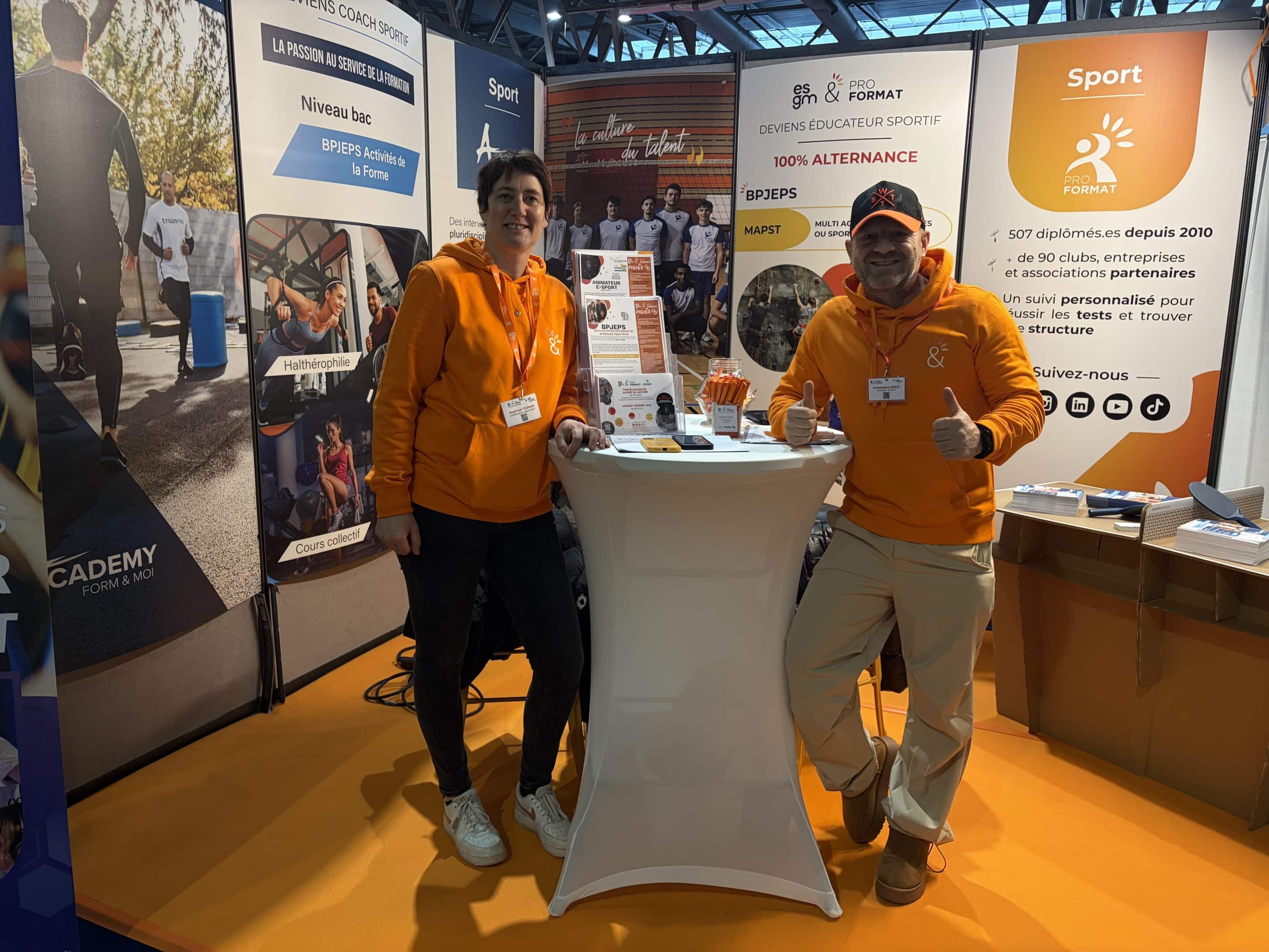 Stand BPJEPS MAPST au Salon de l’Orientation de Mulhouse. Nos étudiants et notre équipe présentent la formation MAPST, répondent aux questions des visiteurs et mettent en avant les compétences développées dans notre école Mulhouse.